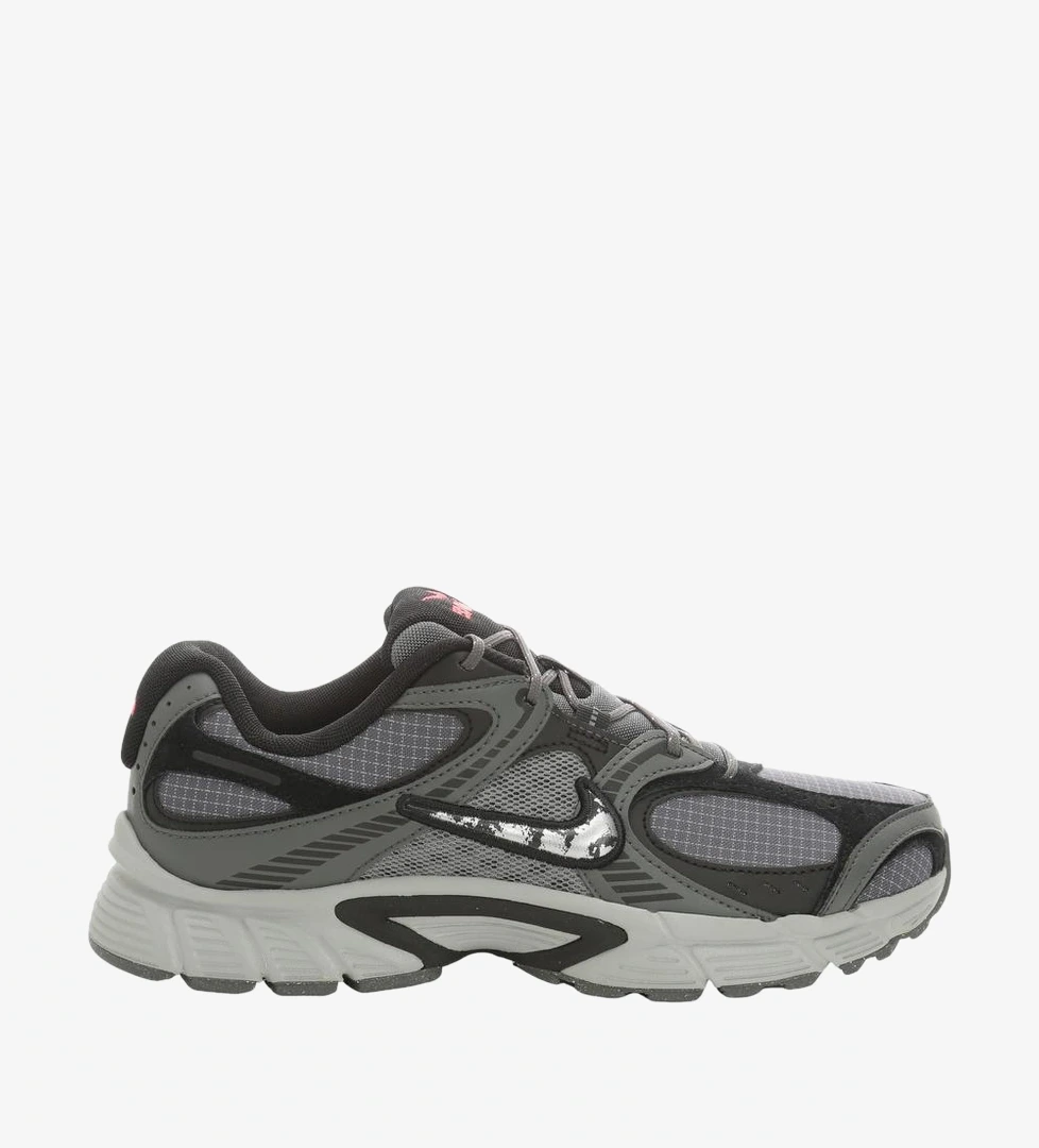 Nike V5 Rnr Se Ürün Listesi