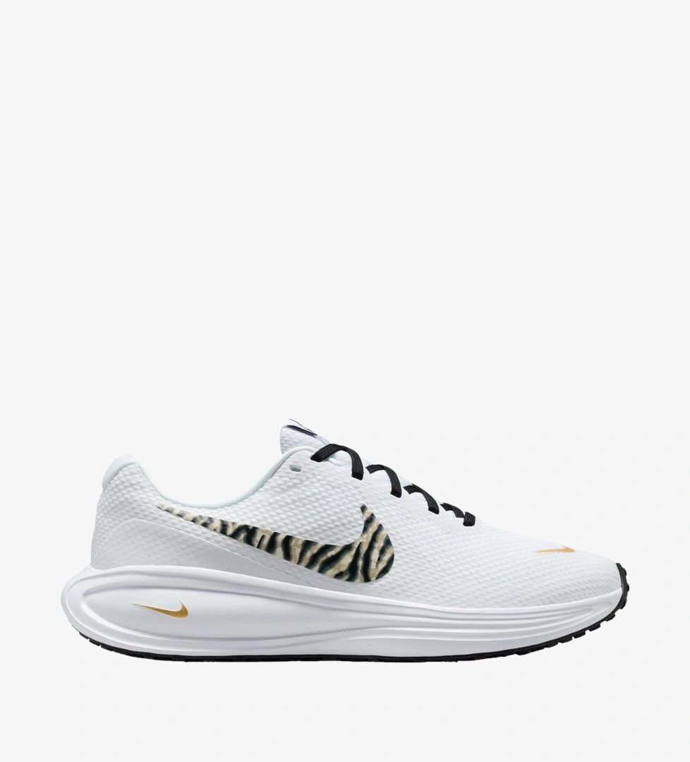 Nike Beyaz Nike Revolution 8