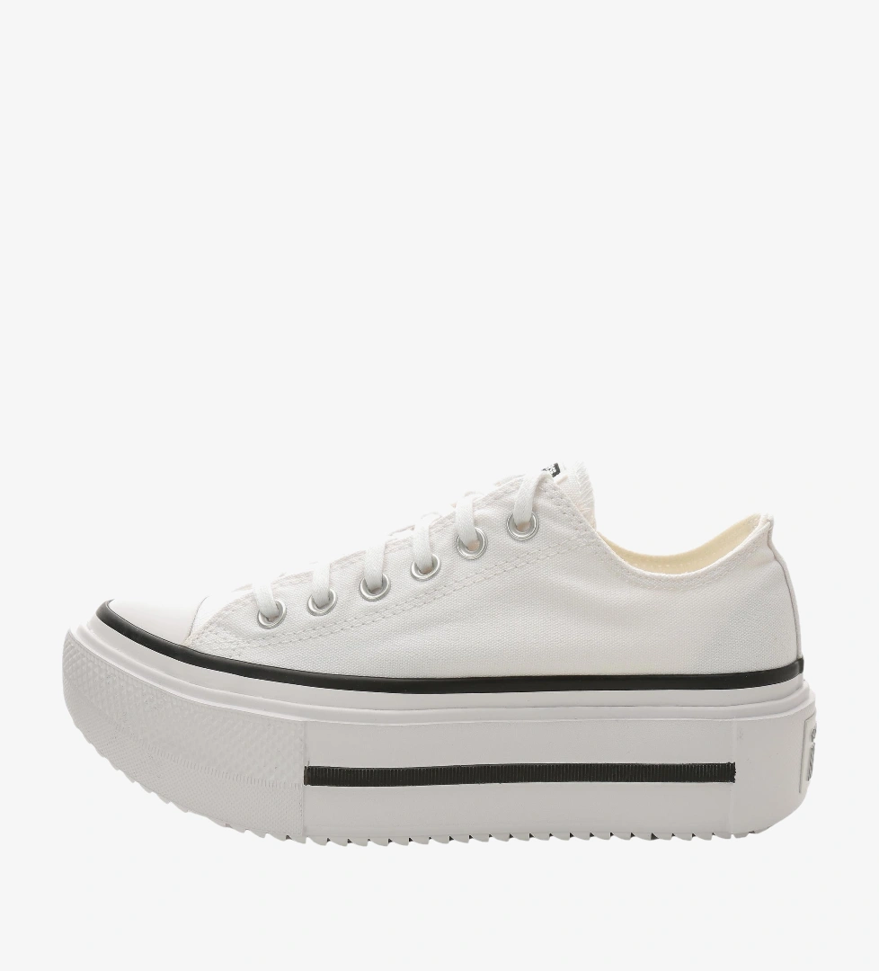 Beyaz Converse Chuck Taylor
