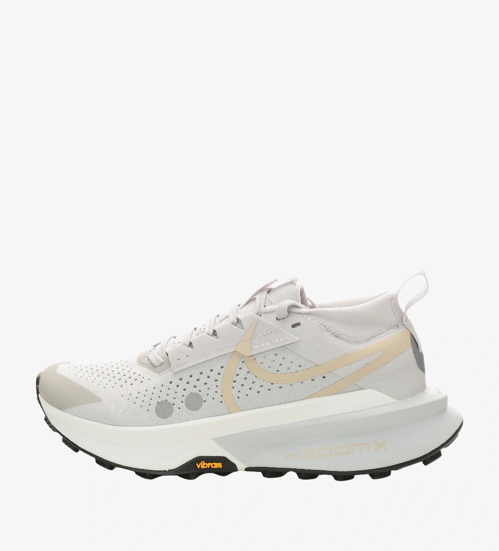 Gri Nike Zegama