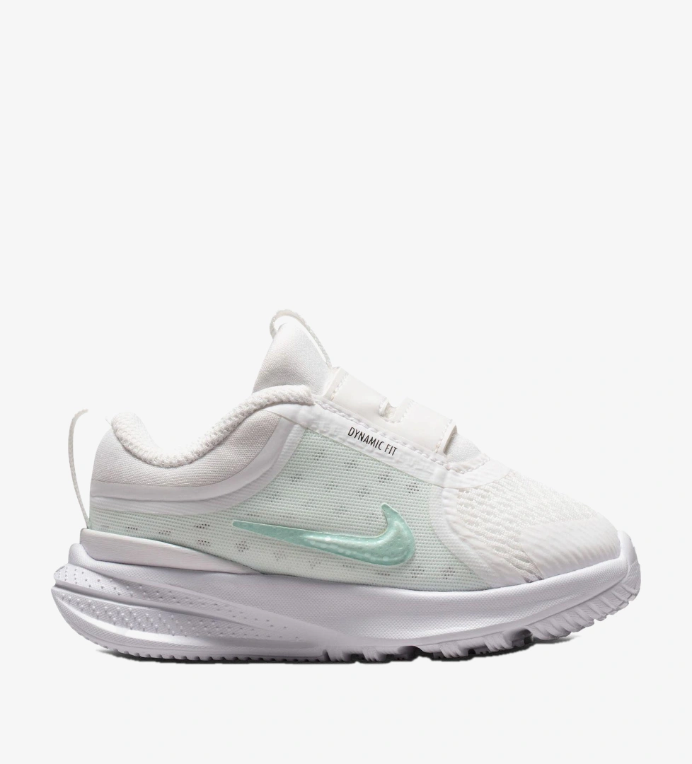 Beyaz Nike Star